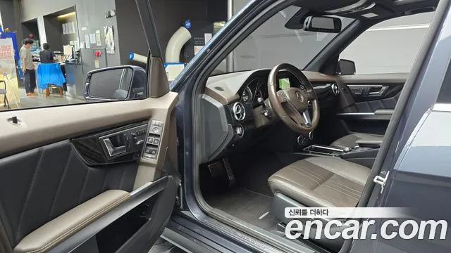 Mercedes-Benz GLC-Класс 2014 thumb 8