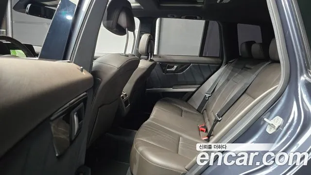 Mercedes-Benz GLC-Класс 2014 thumb 11