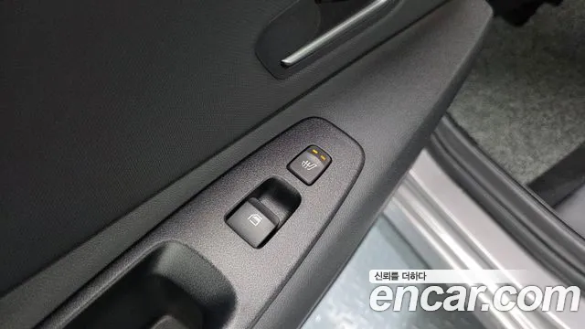 Hyundai Elantra 2021 thumb 2