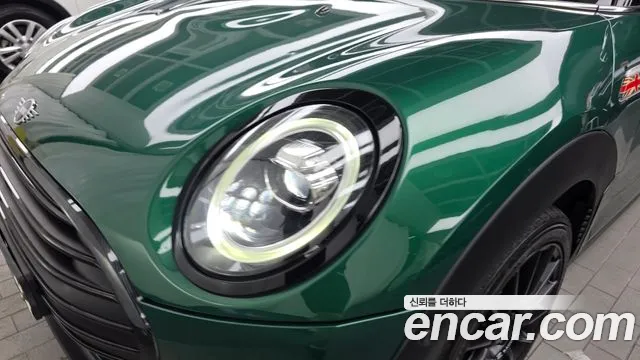 Mini Cooper Clubman 2020 thumb 4