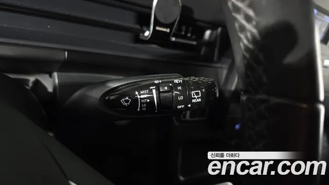 Hyundai Staria 2023 thumb 12