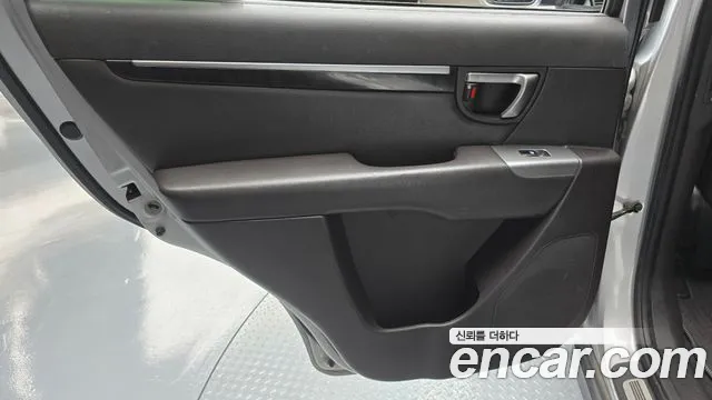 Hyundai Санта Фе 2011 thumb 5