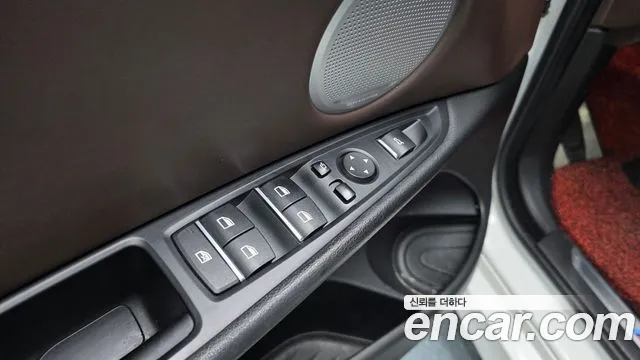 BMW X5 2017 thumb 12
