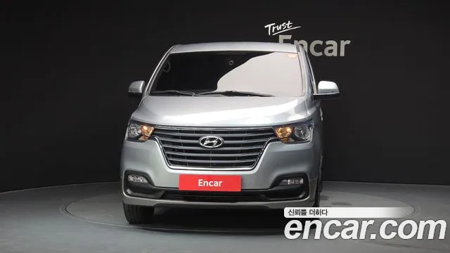 Hyundai Staria 2019 thumb 6