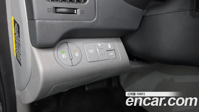 Hyundai Staria 2019 thumb 7
