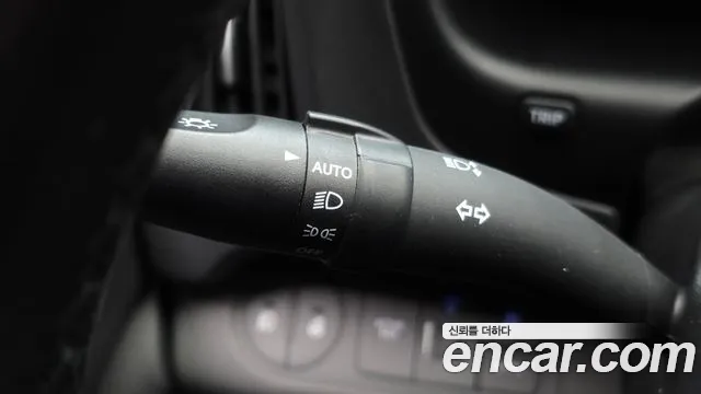 Hyundai Staria 2019 thumb 12