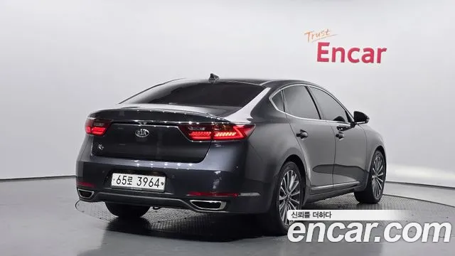 Kia K7 2018 thumb 10