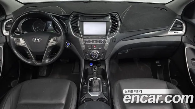 Hyundai Santafe 2016 thumb 7