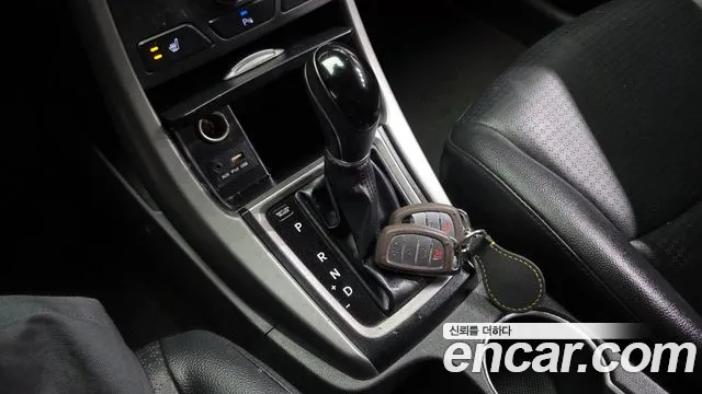 Hyundai Elantra 2015 thumb 9