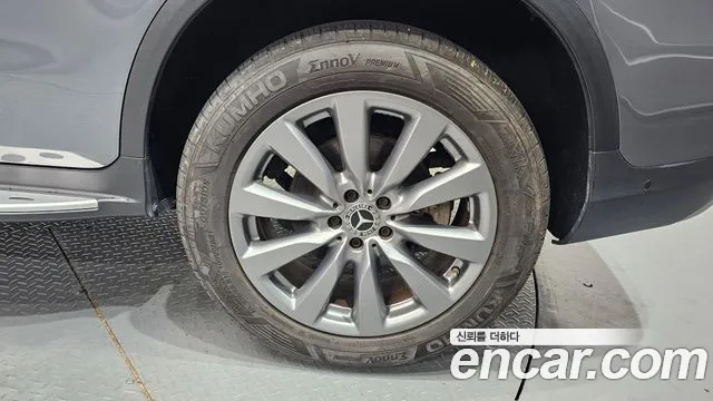 Mercedes-Benz GLC 2019 thumb 6
