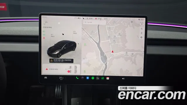 Tesla Model 3 2024 thumb 7