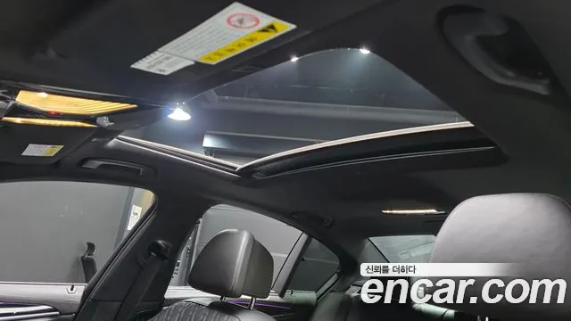 BMW 5 серии 2018 thumb 2