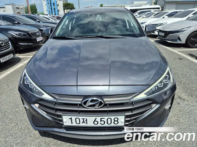 Hyundai Avante 2018 thumb 4
