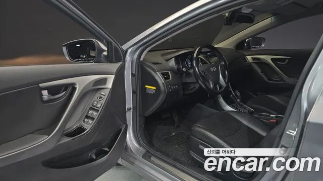 Hyundai Elantra 2013 thumb 5