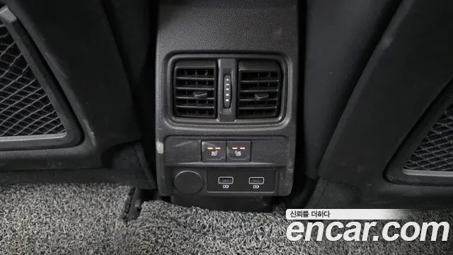 Renault XM3 2023 thumb 8
