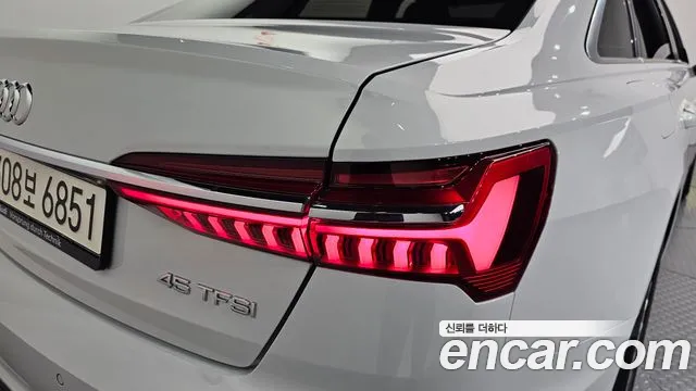 Audi A6 2021 thumb 12