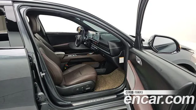 Hyundai Ioniq6 2023 thumb 11