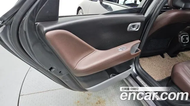 Hyundai Ioniq6 2023 thumb 7