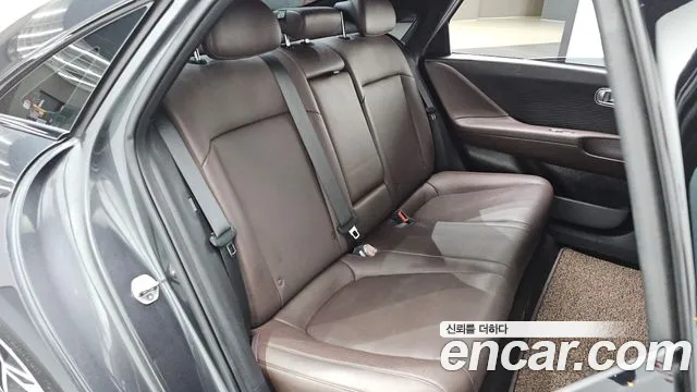 Hyundai Ioniq6 2023 thumb 12
