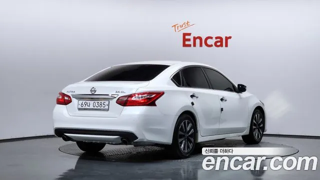 Nissan Altima 2016 thumb 2