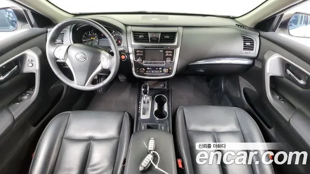 Nissan Altima 2016 thumb 7