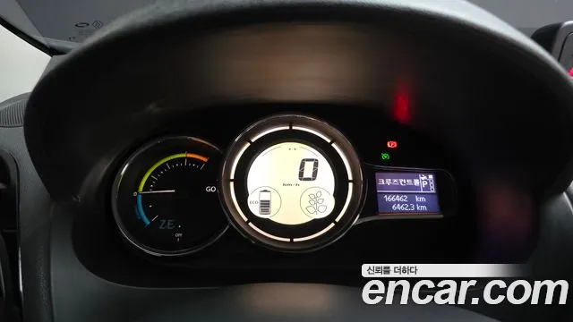 Renault SM3 2017 thumb 9