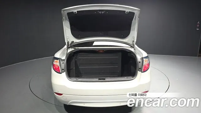 Renault SM3 2017 thumb 2