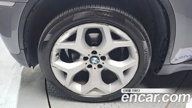 BMW X6 2013 thumb 10
