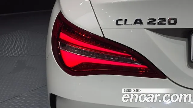 Mercedes-Benz A-Класс 2017 thumb 12