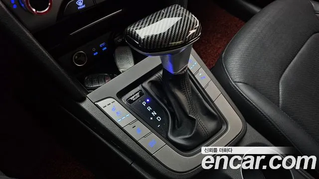 Hyundai Avante 2016 thumb 8