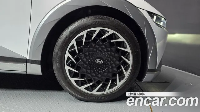 Hyundai Ioniq5 2022 thumb 7