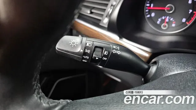Kia K7 2019 thumb 10