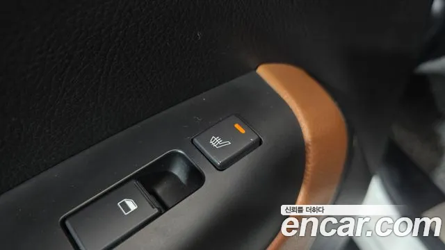Kia Mohave 2017 thumb 6