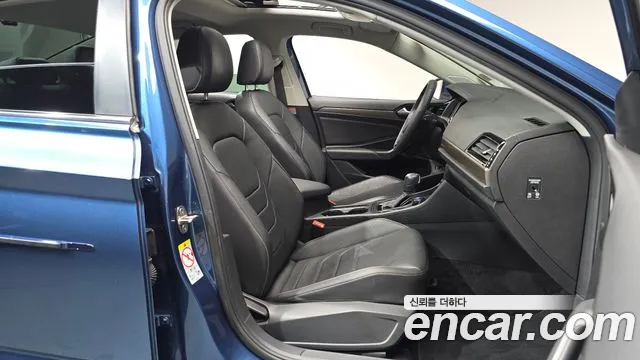 Volkswagen Jetta 2021 thumb 7