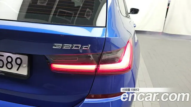 BMW 3 серии 2021 thumb 3