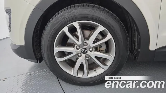 Hyundai Санта Фе 2014 thumb 6