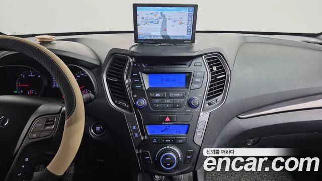 Hyundai Санта Фе 2014 thumb 4