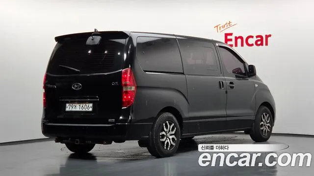 Hyundai Staria 2011 thumb 2