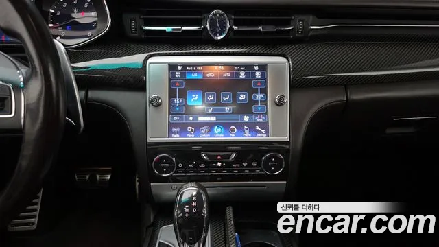 Maserati Quattroporte 2014 thumb 12