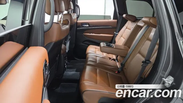 Jeep Grand Cherokee 2021 thumb 3