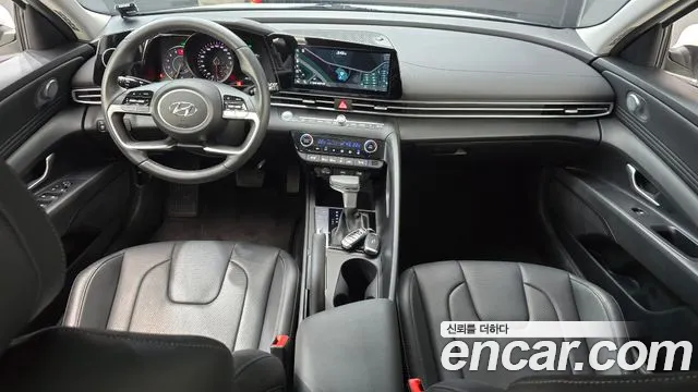 Hyundai Elantra 2023 thumb 8