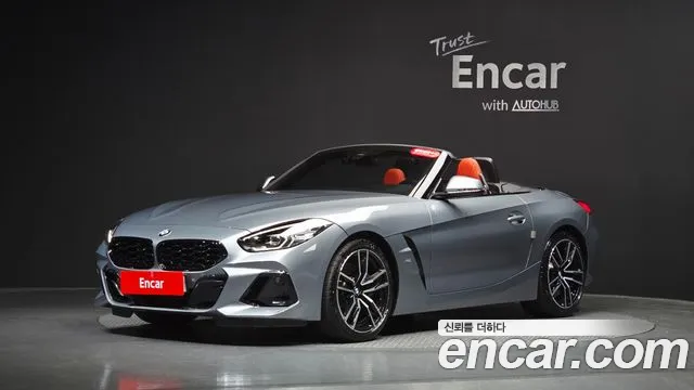 BMW Z4 2024 thumb 3