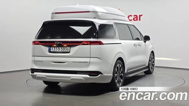 Kia Carnival 2022 thumb 3