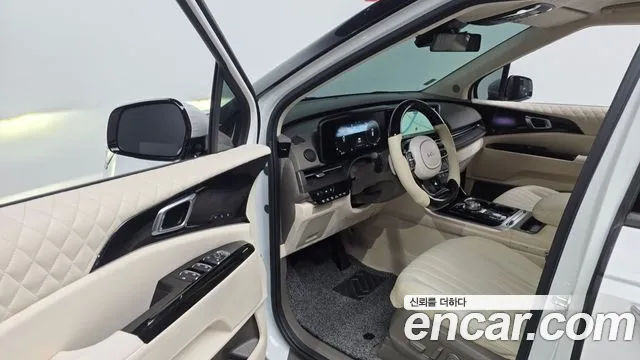 Kia Carnival 2022 thumb 6