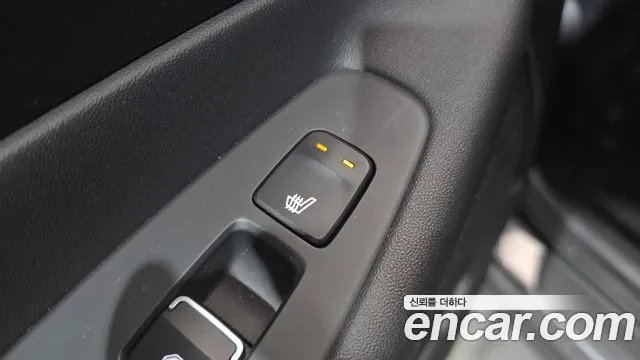 Hyundai Santa Fe 2021 thumb 4