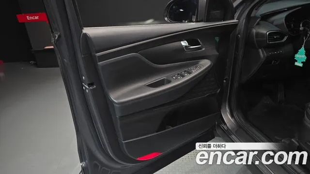 Hyundai Santa Fe 2021 thumb 6