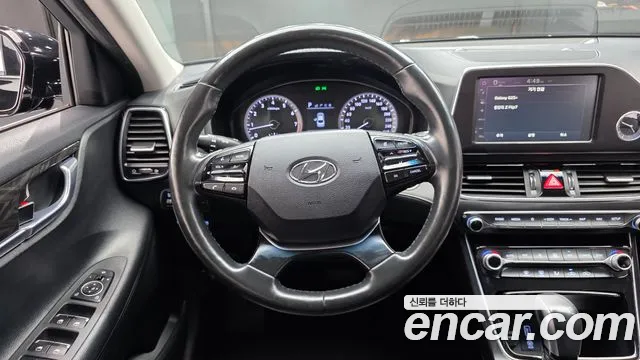 Hyundai Grandeur 2017 thumb 5