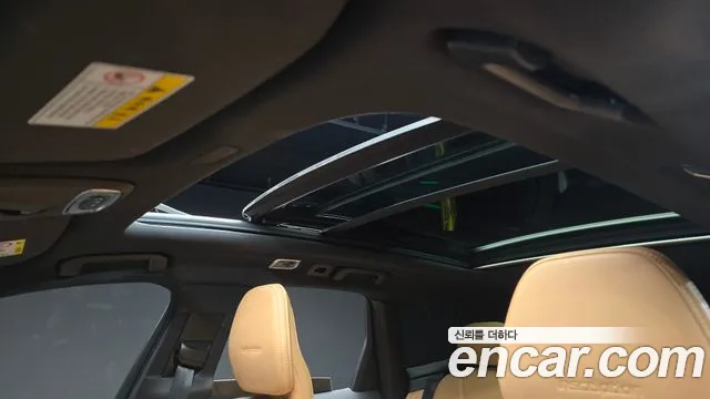 Volvo XC60 2019 thumb 2