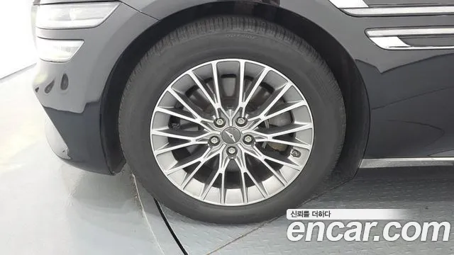 Genesis G80 2020 thumb 4