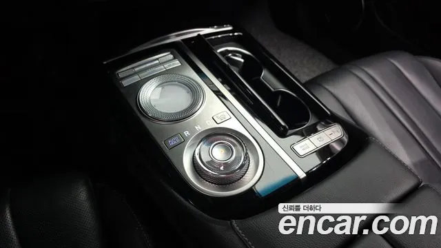 Genesis G80 2020 thumb 11